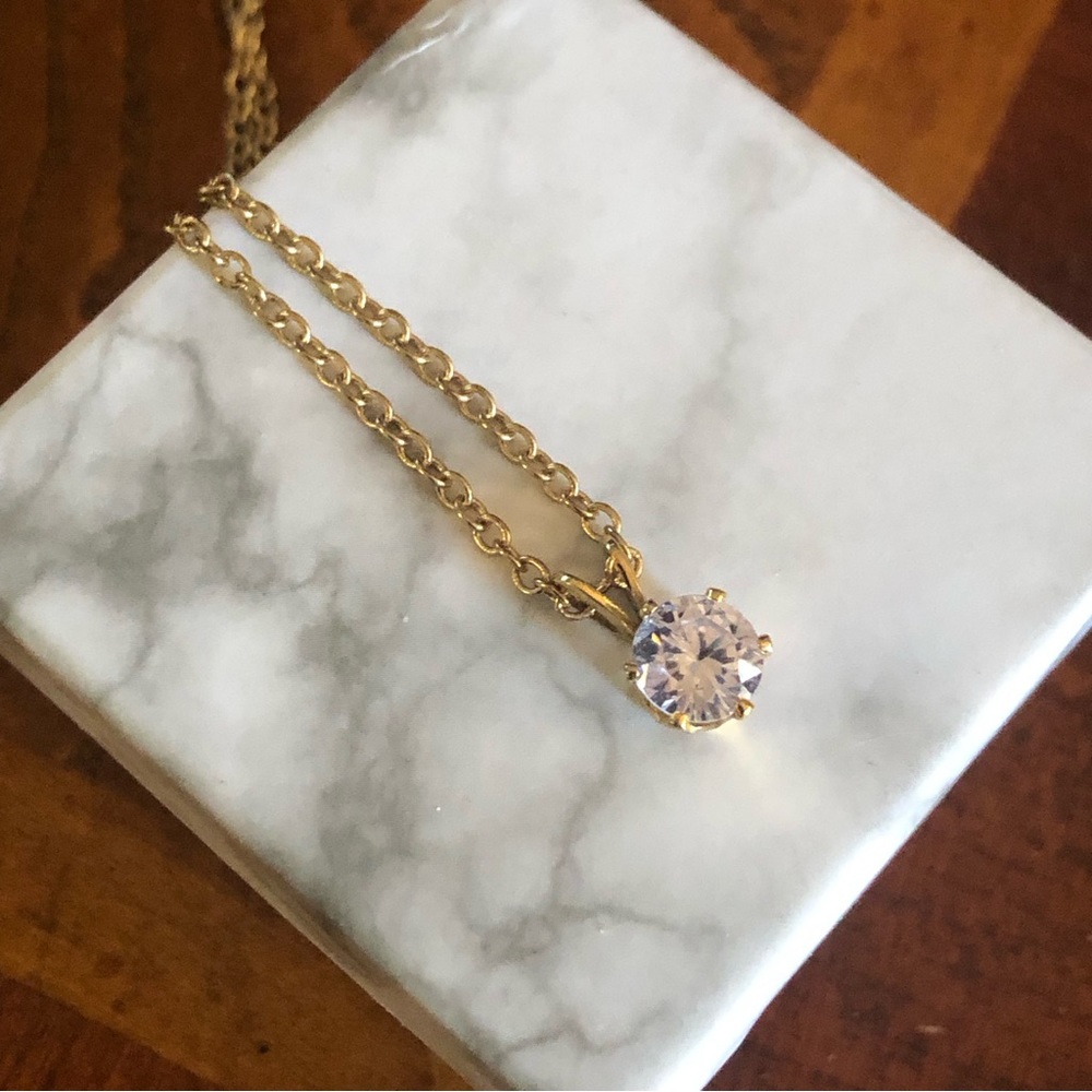 Vintage cubic zirconia pendant on chain necklace